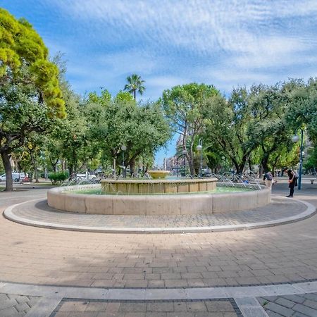 Modern Apartment To Relax In The City Center Bari Buitenkant foto